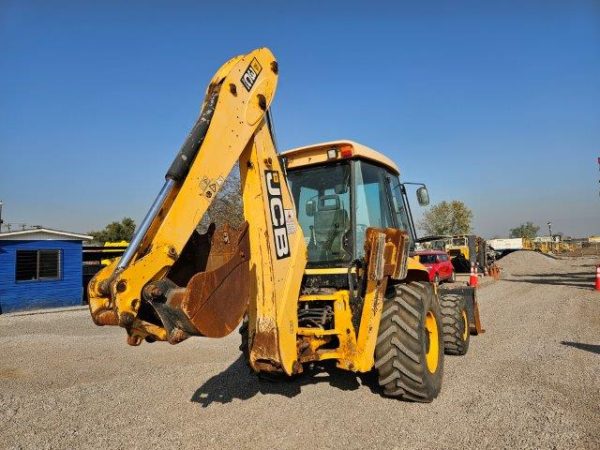 Retroexcavadora JCB 3C, año 2014