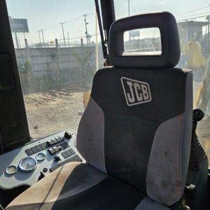 Retroexcavadora JCB 3C, año 2014