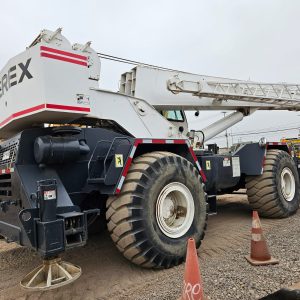 Grúa pluma hidráulica Terex RT 555